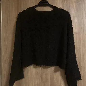 마르티니크 파이핑 원단 상의 가디건 새상품급!