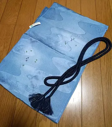 허리띠와 오비 장식 천 세트 순수 실크 블루 계열 흐르는 물에 꽃잎 패턴