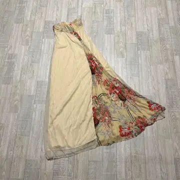 꽃무늬 드레스 (연주회용 드레스)