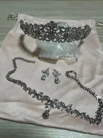 티아라, 귀걸이, 목걸이 3종 세트