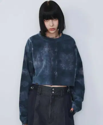 AIVER 블리치 벨로아 크롭 롱 TEE