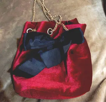 빨간색 벨로아 파티백 신다 에밀리 씨의 샵에서 구매