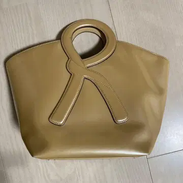 베이지 핸들 토트백