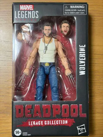 해즈브로 MARVEL LEGENDS 울버린 피규어 데드풀 버전