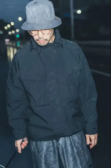 PUROMONTE 산장 이이지마 레인 재킷