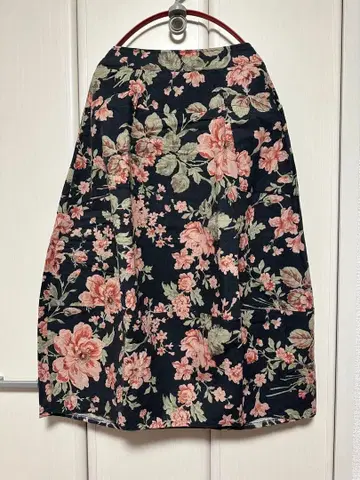 플라워 프린트 플레어 스커트 그레이