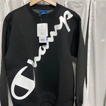 [ 미사용 새상품 ] Champion 로고 맨투맨 블랙 챔피온