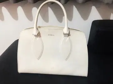 (평소 사용에도) FURLA 핸드백