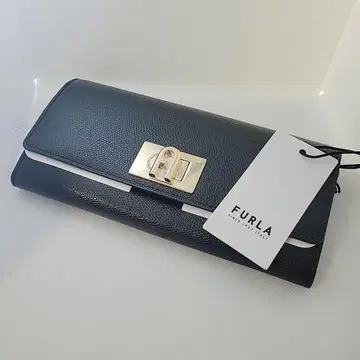 새상품급 FURLA 블랙 가죽 장지갑