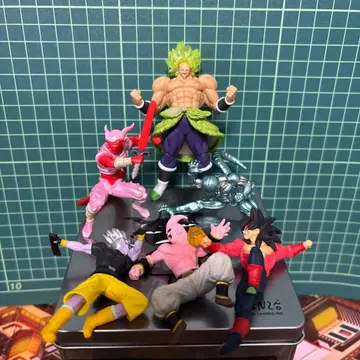 드래곤볼 피규어 여러 가지