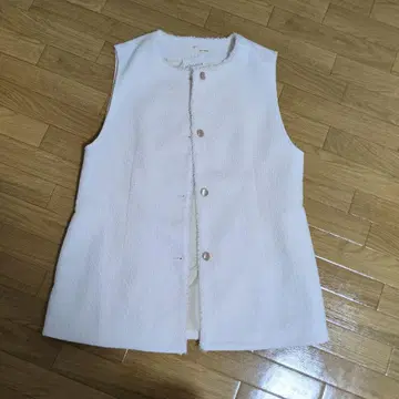 화이트 슬리브리스 베스트