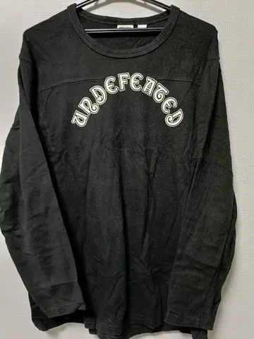 UNDEFEATED 블랙 트레이닝복