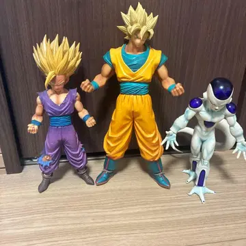 드래곤볼 피규어 세트