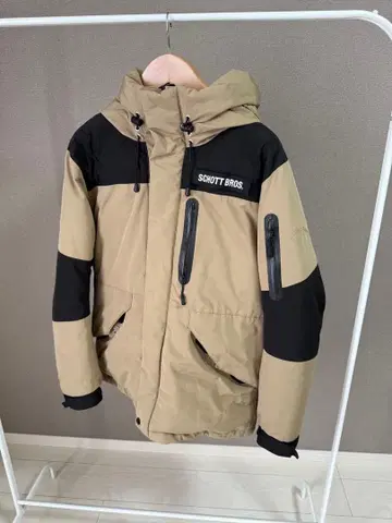 SCHOTT BROS. 후드 부착 다운 자켓