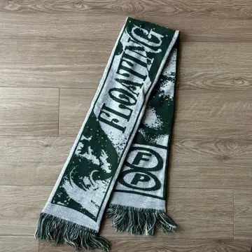 플로팅 포인트 캐스케이드 스카프 머플러