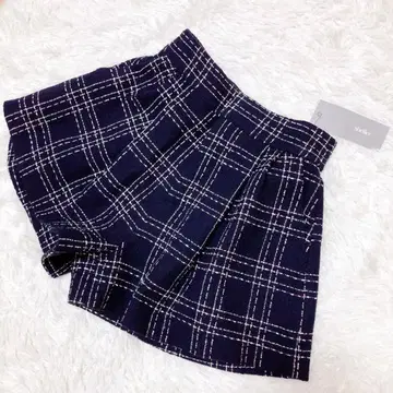 택 포함 새상품 완판 sheller 셰리에 체크 트위드 숏팬츠