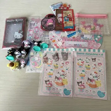 산리오 캐릭터 굿즈 세트