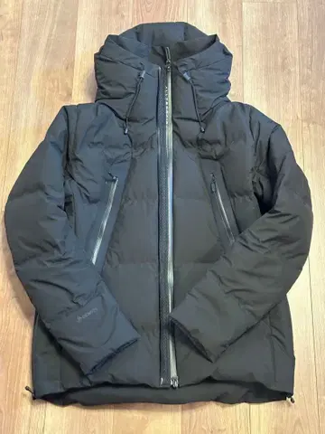 미즈사와 다운 GORE-TEX 블랙 다운 자켓