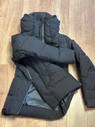 미즈사와 다운 GORE-TEX 블랙 다운 자켓