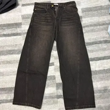 M 사이즈 데님 팬츠