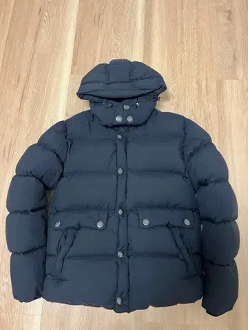 피레넥스 REIMS PYRENEX 블랙 다운 자켓 L 사이즈