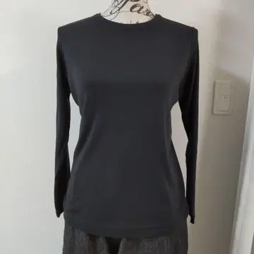 새상품 애플하우스 둥근넥 이너 블랙