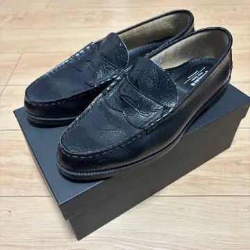 KENFORD EMBOSSED LOAFERS / BLACK PAISLEY