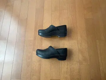 단스코 프로페셔널 오일드 가죽 36/23cm