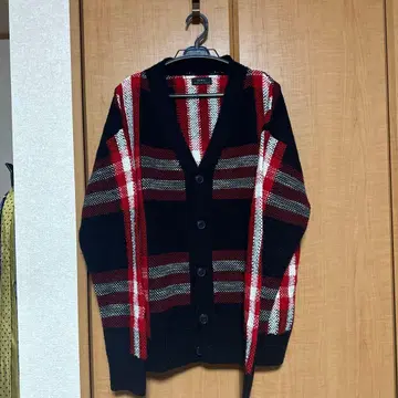 ZARA 체크 무늬 가디건 블랙/레드/화이트