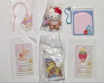 산리오 헬로키티 한교동 쿠로미 딸기 왕자님 치비토토 가챠