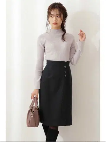 PROPORTION BODY DRESSING 라메 트위드 타이트 스커트