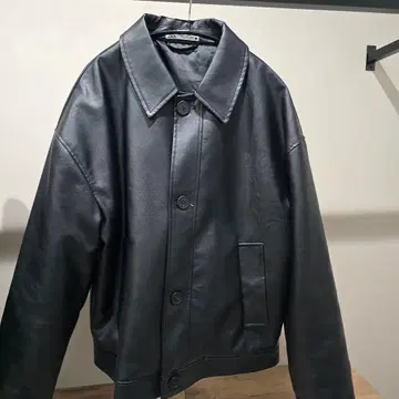 ZARA 가죽 자켓 M