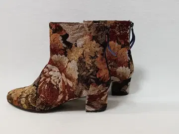 미착용 새상품 MARCOMONDE 고블랑 앵클부츠 24cm 일본제