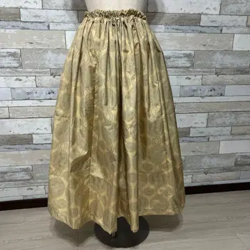 오시마 명주 광택 있는 골드 무늬 롱 스커트