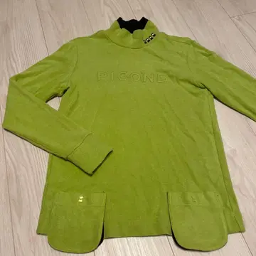 PICONE 그린 하이넥 긴팔 상의