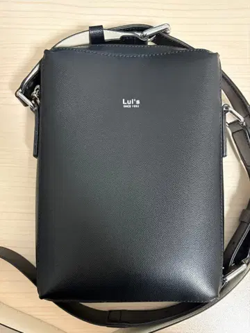 Lui's 스플릿 레더 파우치 숄더백 가죽 블랙