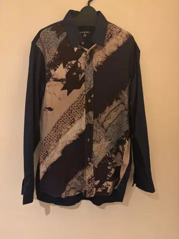 GOMME 패턴 긴팔 셔츠 네이비