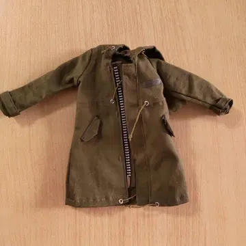 아존 퓨어니모용 모즈 코트 카키 1/6 아웃핏