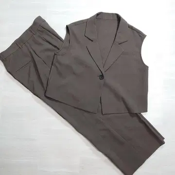 최근 완판템 레어 크롭 베스트 셋업 후루하타 세이카 콜라보 M