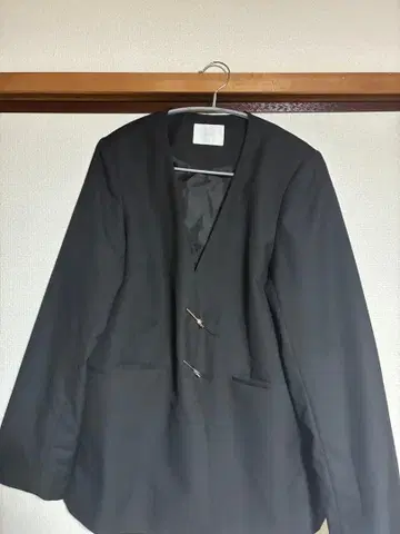 [ 올풀림 있음 ] KANAGU 노카라 자켓 HARE 하레