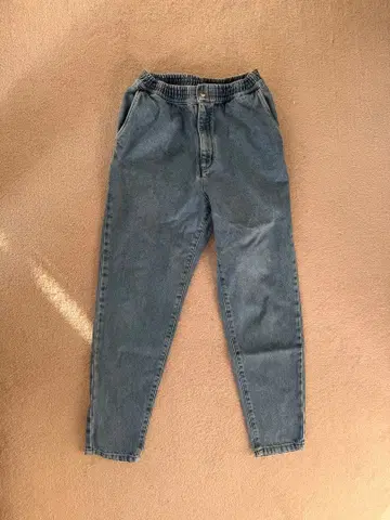 HYKE 테이퍼드 데님 팬츠 블루