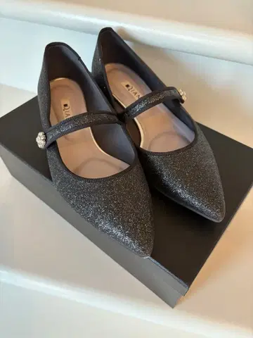 다이애나 펌프스