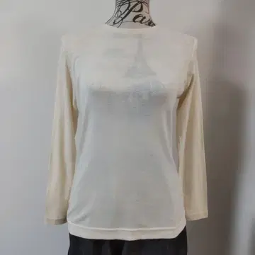 애플하우스 둥근넥 이너 아이보리 긴팔