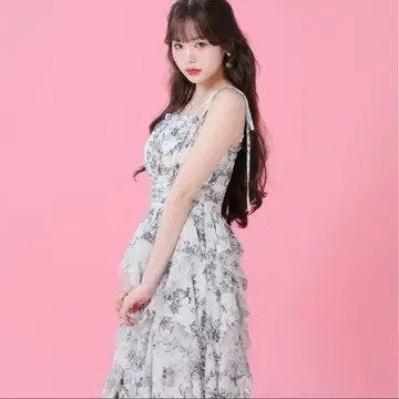 M me eme 스파이럴 프릴 플라워 롱 원피스