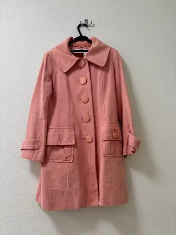 아푸와이저 리셰 핑크 코트 큰 옷깃 버튼 포함