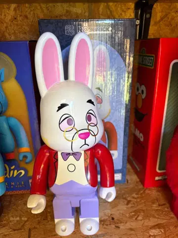 화이트 토끼 베어브릭 400