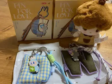 팝마트 PIN FOR LOVE