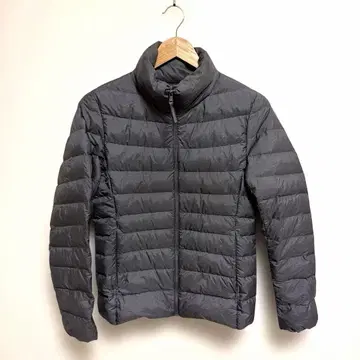 양품 유니클로 울트라 라이트 다운 자켓 여성용 그레이 M