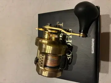 SHIMANO 오시아콘퀘스트300hg 베이트 낚시릴