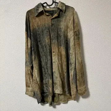 긴팔 셔츠 베이지와 블랙